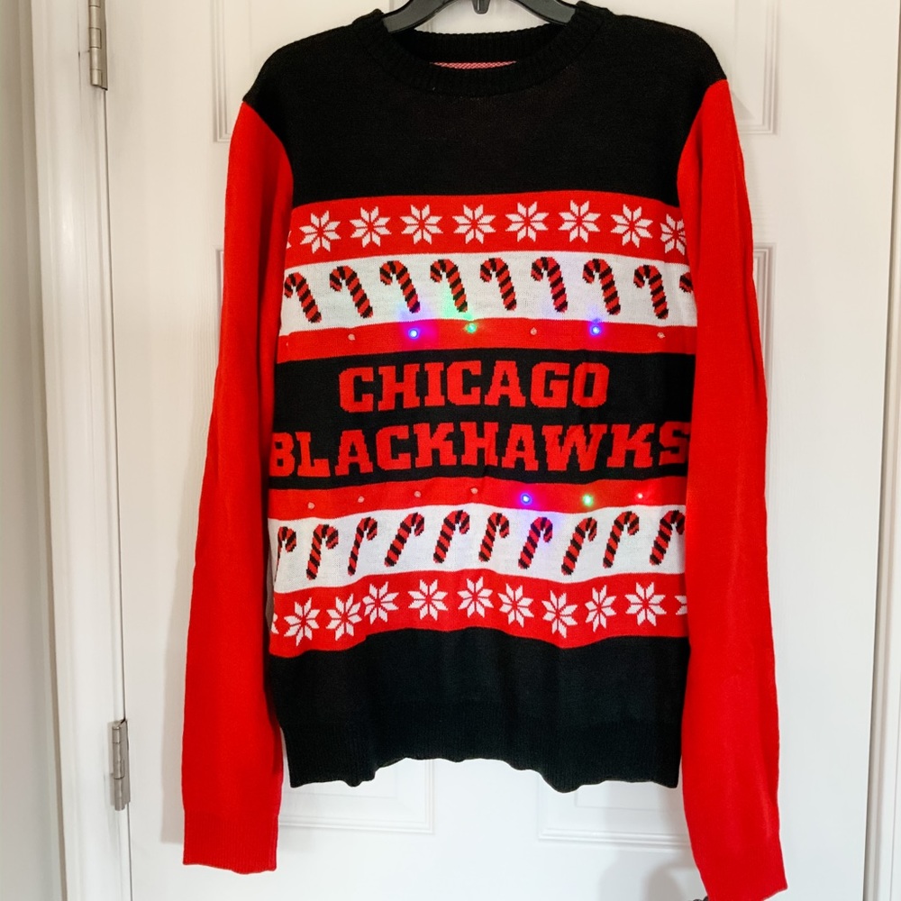 NWT NHL Chicago Blackhawks LED Light Up Sweater - Picture 3 of 5